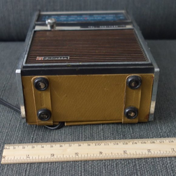 Vintage Juliette Model FPR-1278 Solid State AM/FM AC/DC Portable Radio Hong Kong - Picture 14 of 16